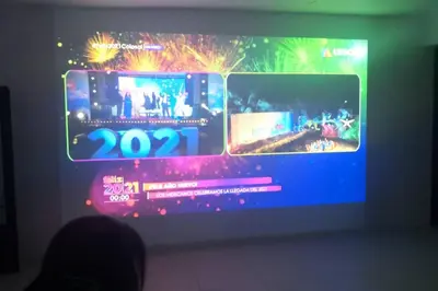 Una televisión o centro de entretenimiento en Blessed Rest Home Teques