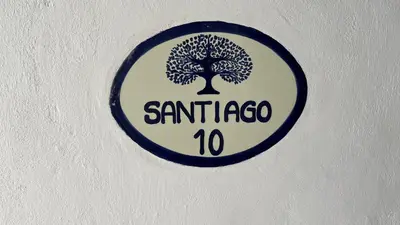 Certificado, premio, señal o documento que está expuesto en Hotel El Ciruelo, Tepoztlán