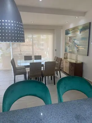 Zona de estar de Depa de lujo en Acapulco diamante con club de playa a pie-Precio especial
