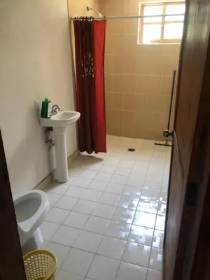 Un baño de Cabañas El Manantial
