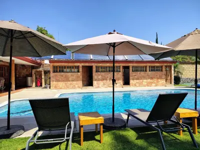 Piscina en o cerca de Casa de los Sauces en Atlixco, Puebla
