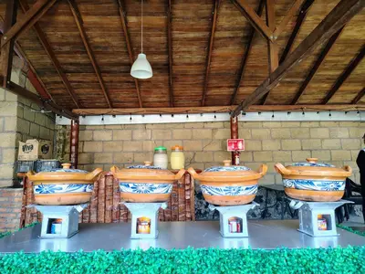 Un restaurante o sitio para comer en Casa de los Sauces en Atlixco, Puebla