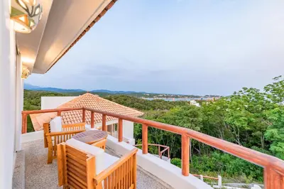 Un balcón o terraza de 1053 - Villa Anka