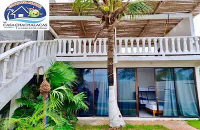 Un balcón o terraza de COQUITO HOUSE CHACHALACAS