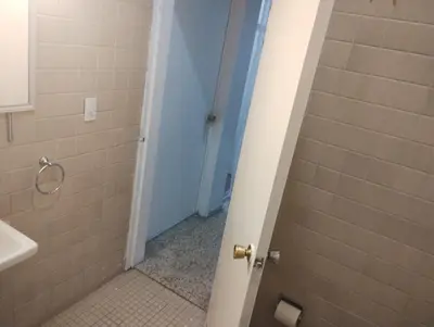 Un baño de PROVENZA HOTEL & SUiTES