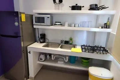 Una cocina o zona de cocina en Morado Departamento 42 m2 CIVAC,NISSAN Y WALMART.
