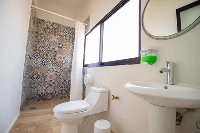 Un baño de Hostal 170