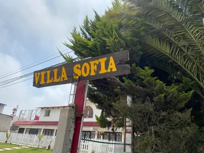 Certificado, premio, señal o documento que está expuesto en Villa Sofia