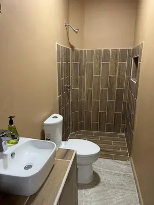 Un baño de Hotel las flores