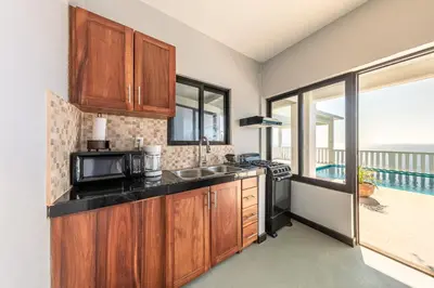 Una cocina o zona de cocina en Casa Vista Del Rey