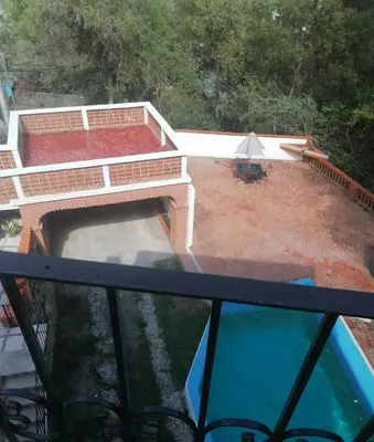 Piscina en o cerca de LU'UM Master Suites