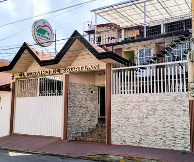 Edificio en el que se encuentra la habitación en casa particular