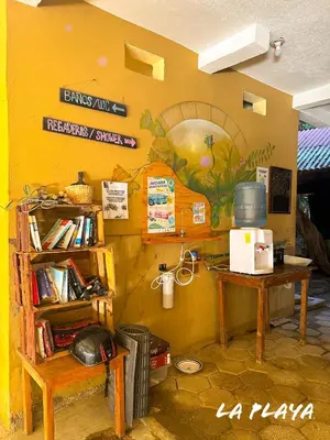Biblioteca en el hostal o pensión