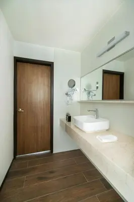 Un baño de Hotel Balcón del Parque