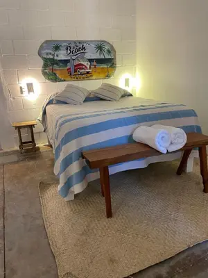 Cama o camas de una habitación en Surf and Stay Casita -beach-waves -nature
