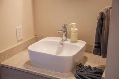 Un baño de HOTEL BIULÚ