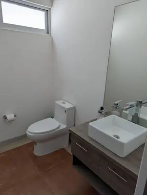 Un baño de Casa entera en exclusiva privada