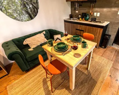 Una cocina o zona de cocina en Fungi Tepoz Cabins