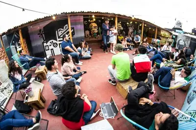 Clientes alojados en Gente de Más Hostel