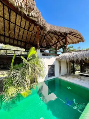 Piscina en o cerca de Casa KUUL, elegant fusion of house and garden.