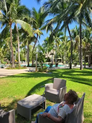 Jardín al aire libre en Disfruta a lo grande en la Isla Residences Acapulco