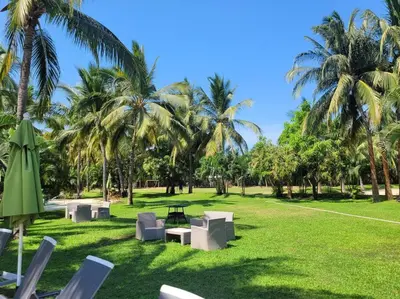 Jardín al aire libre en Disfruta a lo grande en la Isla Residences Acapulco