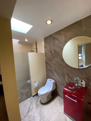 Un baño de HOTEL M ELITE ROJO