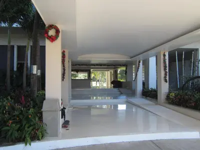 Plano de Beautiful apartment fully restored after OTIS in Acapulco Diamante