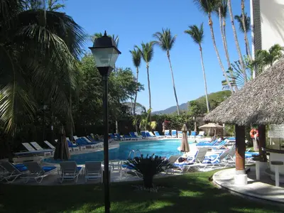 Piscina en o cerca de Beautiful apartment fully restored after OTIS in Acapulco Diamante