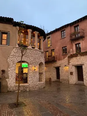 Edificio en el que se encuentra el apartamento