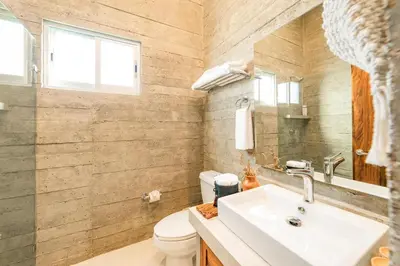 Un baño de 3007 - Bocana Beach Vista B3